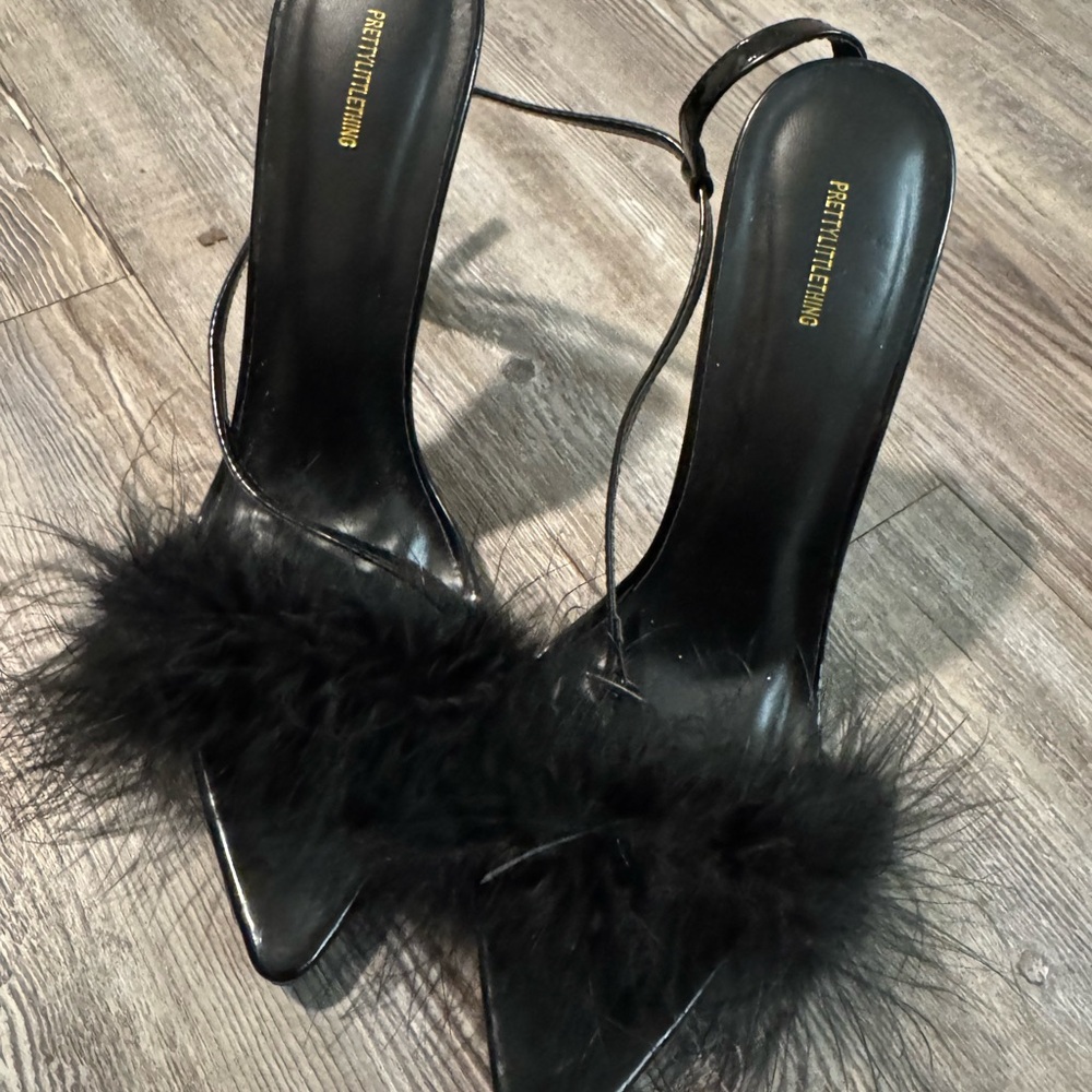 PrettyLittleThing Black Feathered Heels